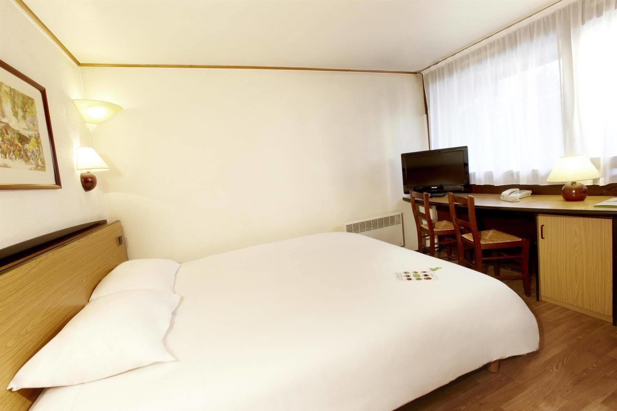 Kyriad Nancy Ouest - Laxou Maxeville Экстерьер фото